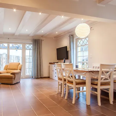 Fischerhus 阿伦斯霍普