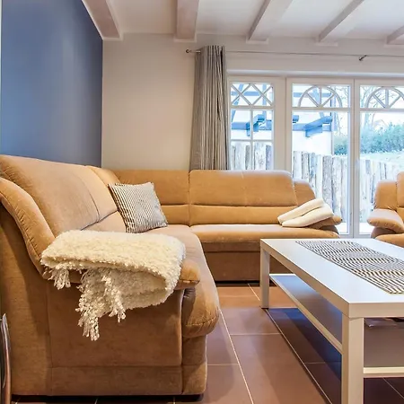 Fischerhus 度假居 *